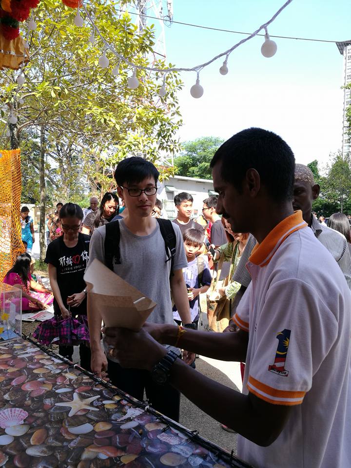 Facebook/Thaipusam Annadhanam Batu Caves 2018 Facebook/Thaipusam Annadhanam Batu Caves 2018